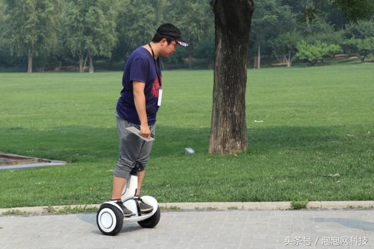 小米9号平衡车plus详细介绍,小米平衡车和九号minipro平衡车