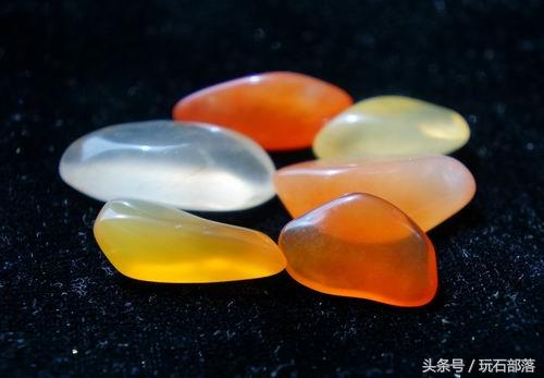 这种石头非常稀少,原来的石头有这么多的价值