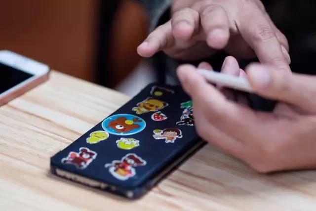 网络打赏能挣钱吗,网络打赏问题的可行性分析