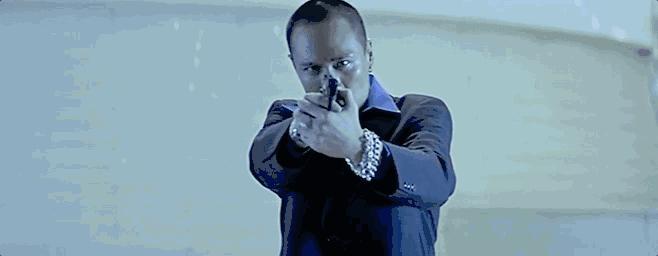 推荐几部非常好看的港片,给大家推荐几部经典港片