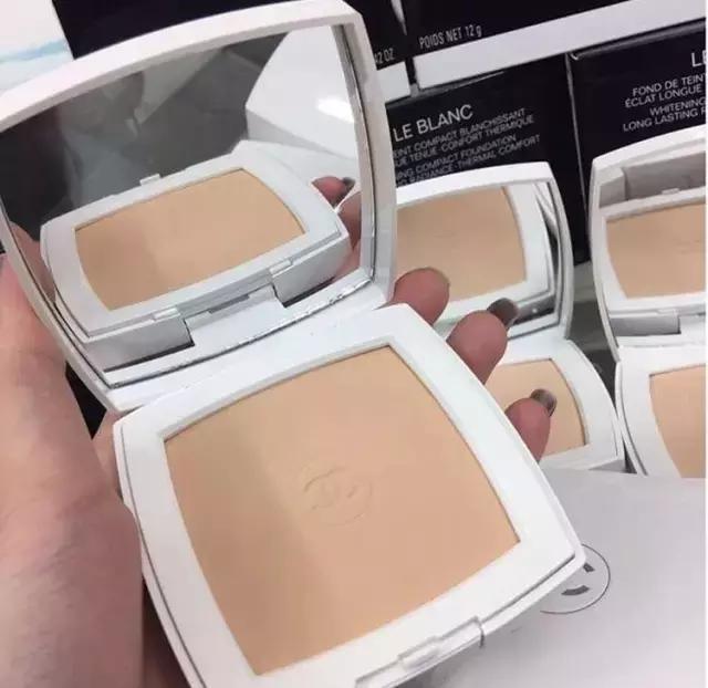 乔妹用的什么粉底液,乔妹粉底