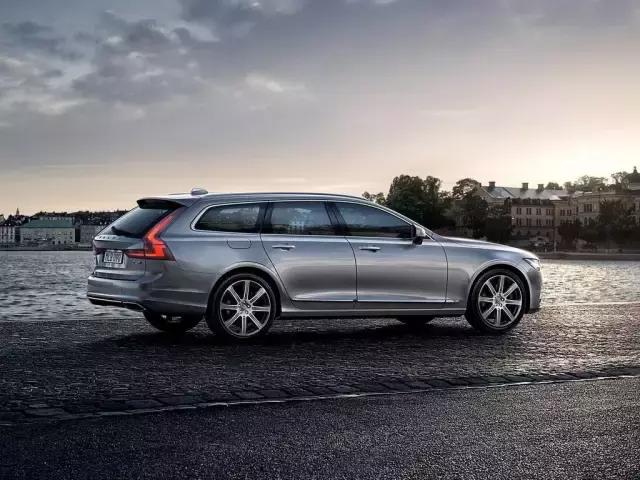 旅行汽车发展史,欧洲旅行车演化史