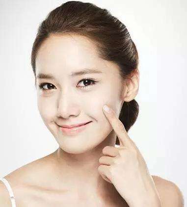 洗脸功夫深跟痘痘说拜拜