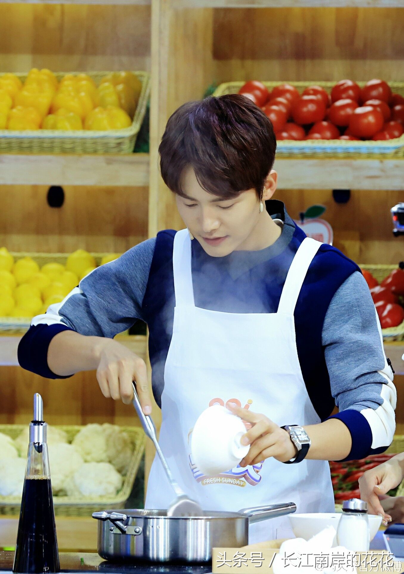 黄磊深夜食堂酸菜牛肉面,黄磊深夜食堂招待客人