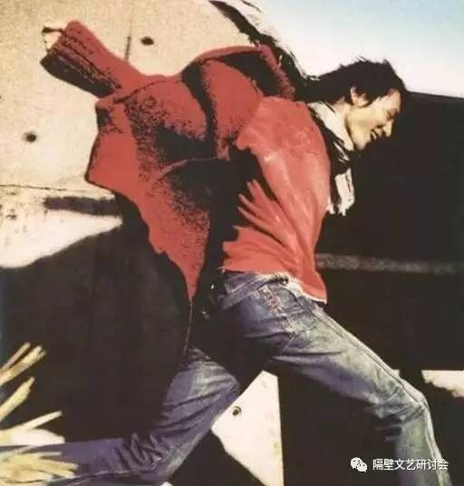 朴树再上《跨界歌王》尬聊上热搜，暌违歌坛十年，江湖上为何总是流传他的传说？