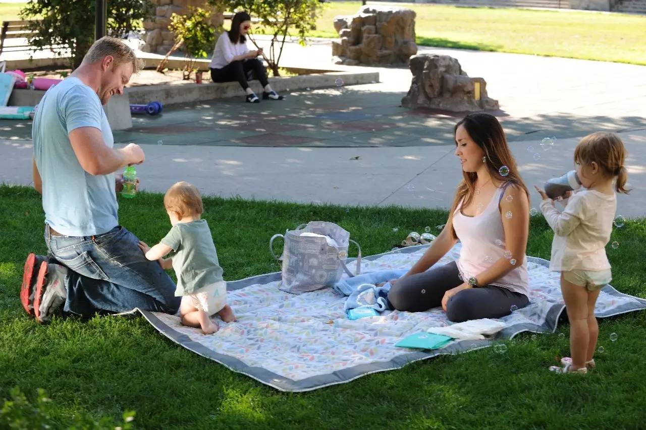 希奥教育｜让宝宝爱上洗碗，还能培养领导力