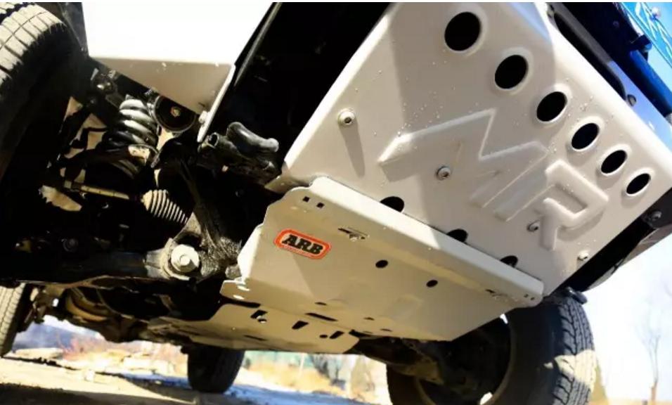 越野车有必要加装底盘护板吗,越野车底盘护板多厚比较合适