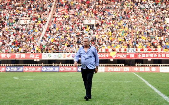 鲁能06年双冠王和今年的有啥不同,回忆99年鲁能