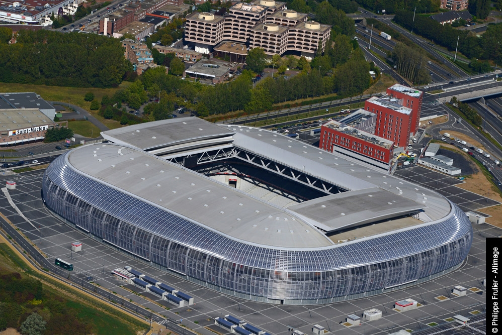 世界场地质量最好的足球场,世界豪华足球场