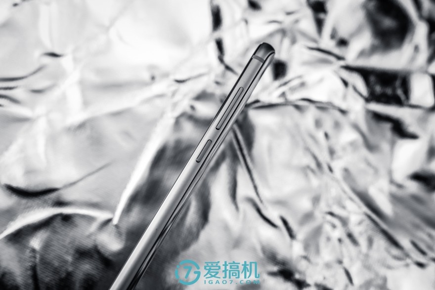 光荣9高配和标配区别在哪,光荣9支持ufs3.0吗