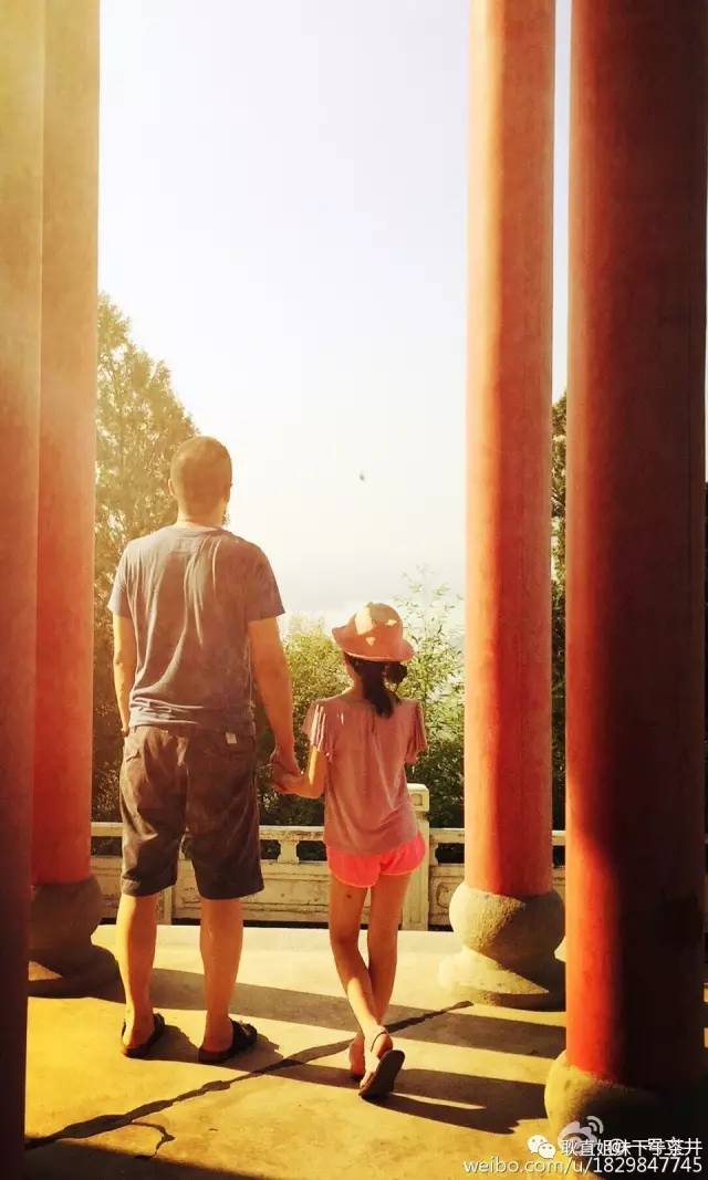 李嫣Style！王菲李亚鹏女儿变身超模05后都出来闯天涯了