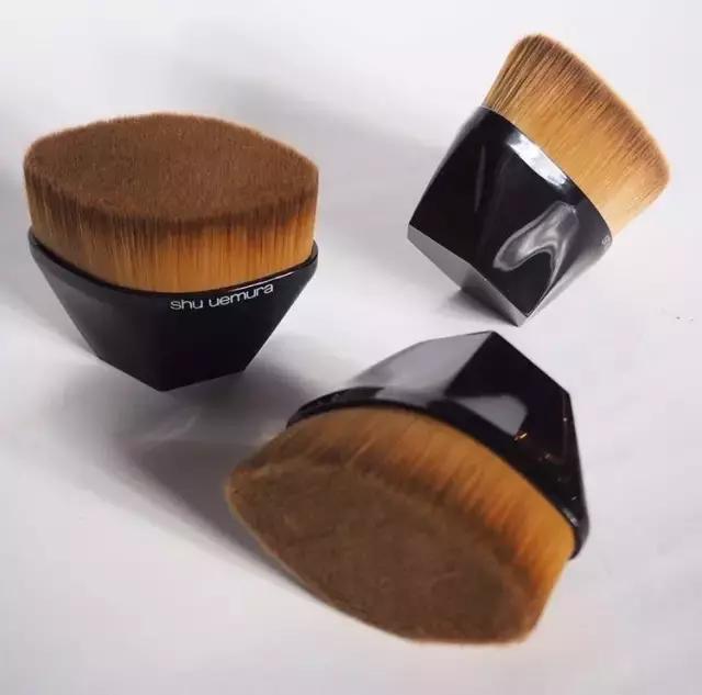 乔妹用的什么粉底液,乔妹粉底