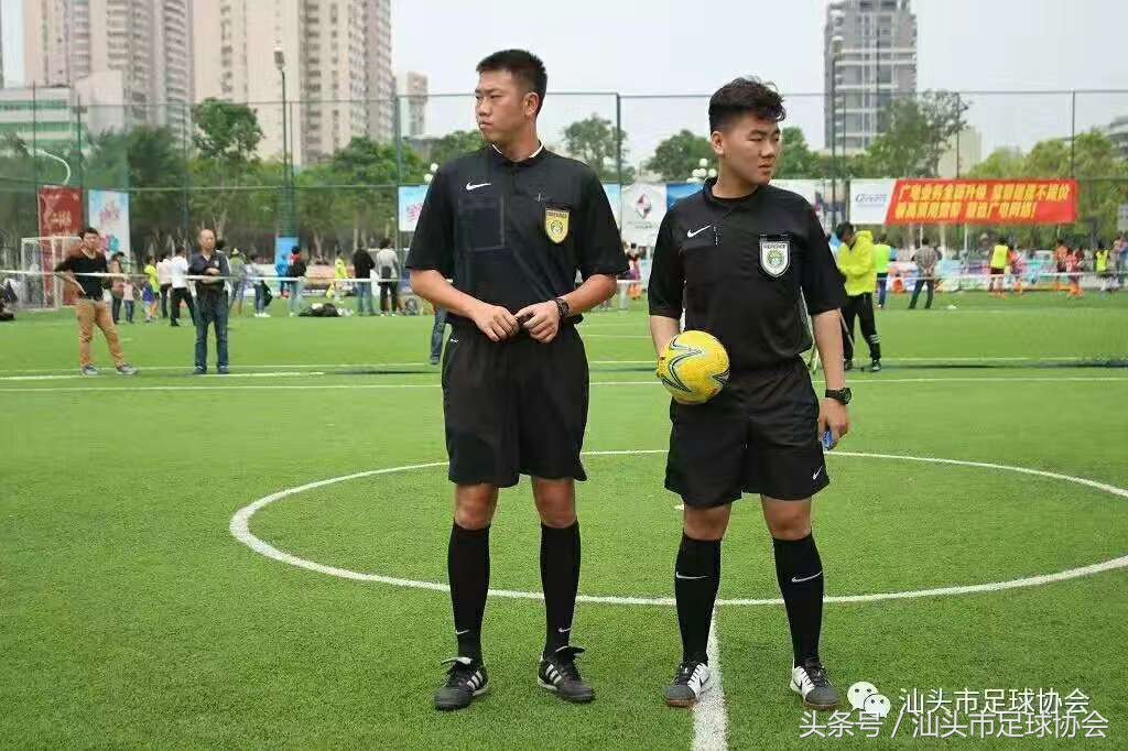 汕头足球裁判队伍的建设——胡立博