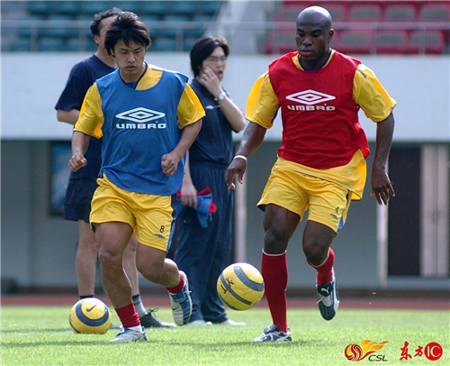 中超勿无私第九期：亚泰四哥卡巴雷罗缔造冠军的洪都拉斯铁卫