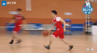 李晨晃倒马布里是什么节目,鹿晗李晨斗牛马布里