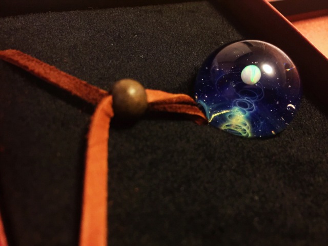 客片故事：没想到真心话大冒险游戏的惩罚，竟然这么快成了真！