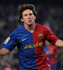 足球场上的绝代双骄梅西,足球绝代双骄视频