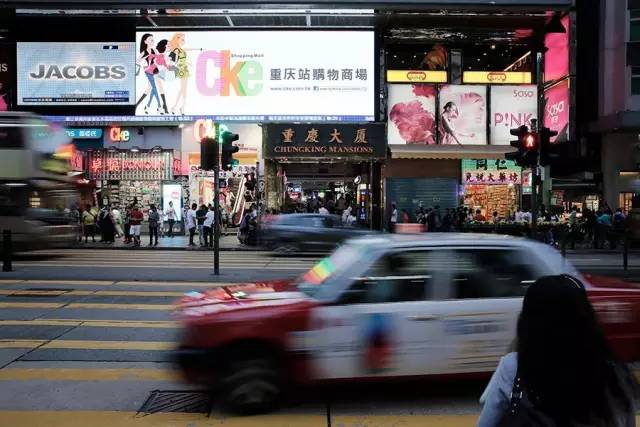 重庆森林在重庆大厦的取景,重庆大厦和凌霄大厦