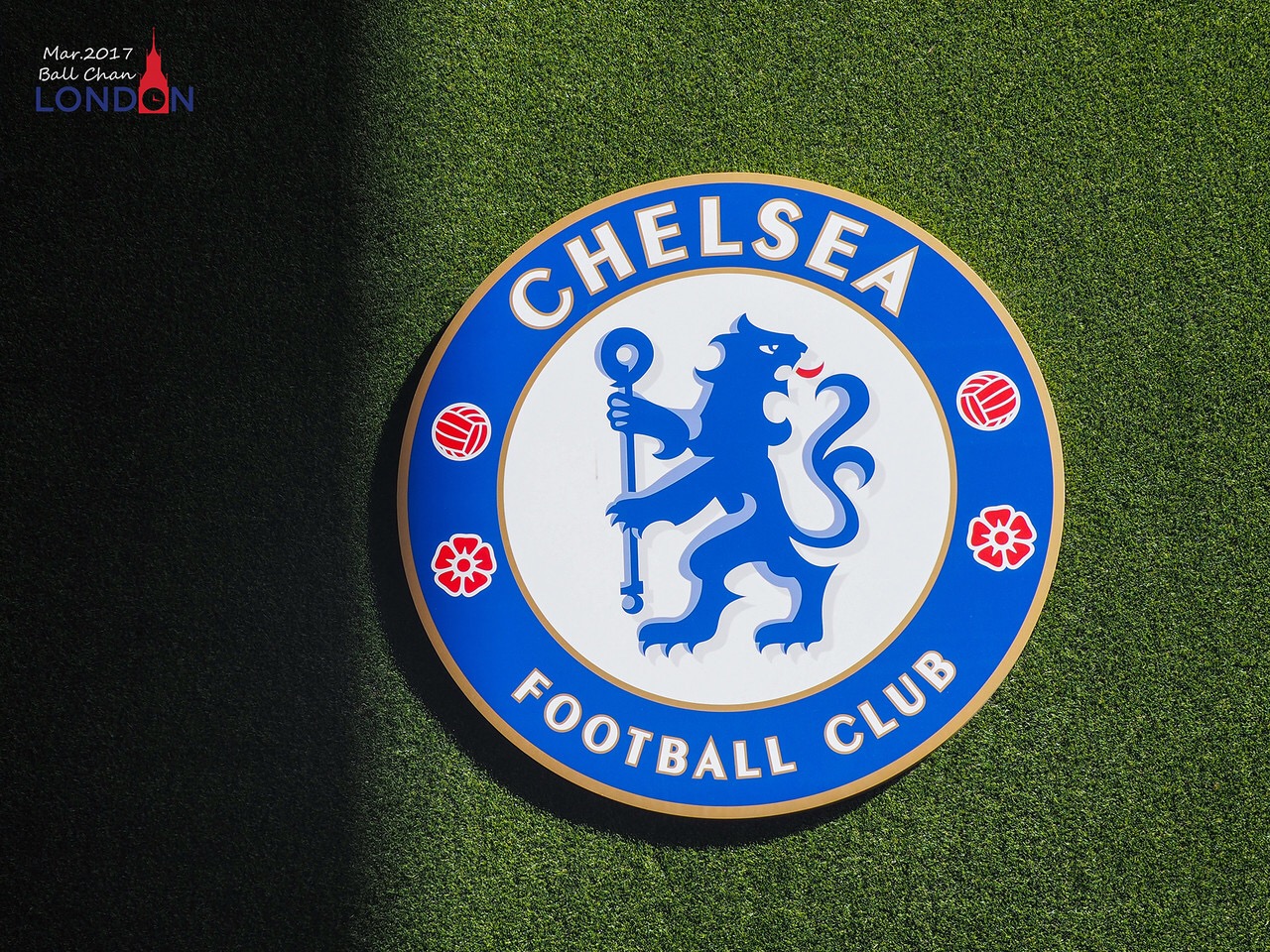 斯坦福桥球场场地小,斯坦福桥球场离玻璃碗球场多远