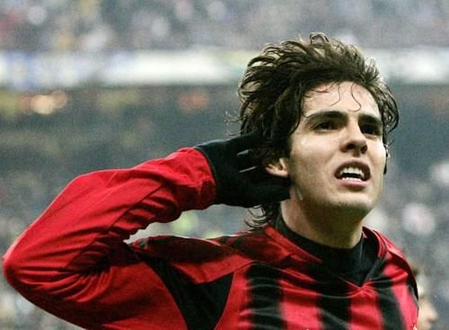 足球史上横空出世的足球天才,100年都难得一见的足球天才