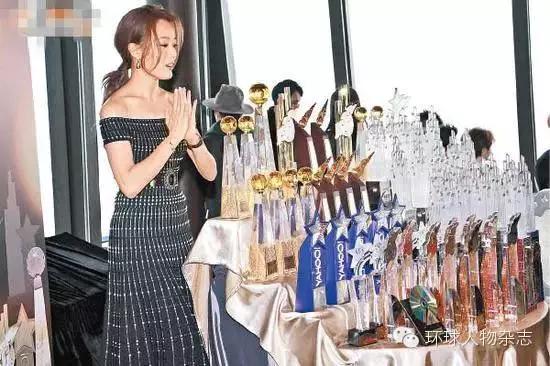 容祖儿唱歌前后的反差,容祖儿为什么是歌手