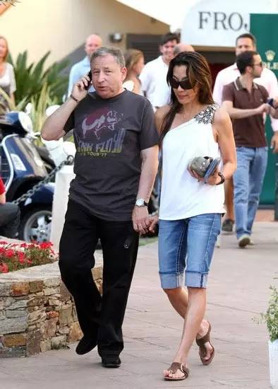 姑娘们，别让高跟鞋毁了你的双脚