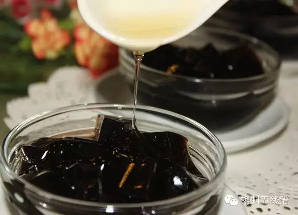 我愿花光所有的运气，饭后来一碗龟苓膏！