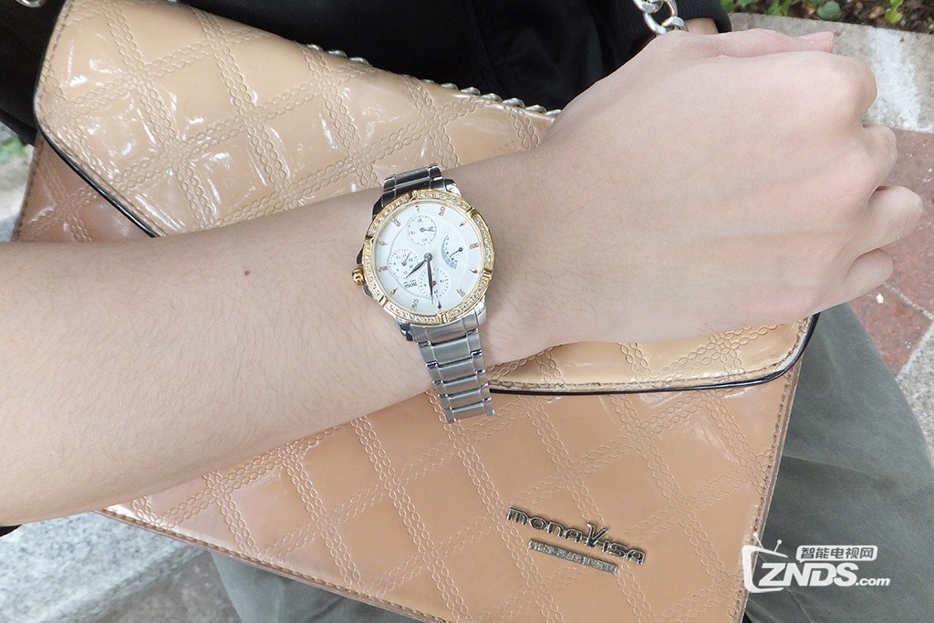 如何漂亮地替你向公主表白，BOSS腕表