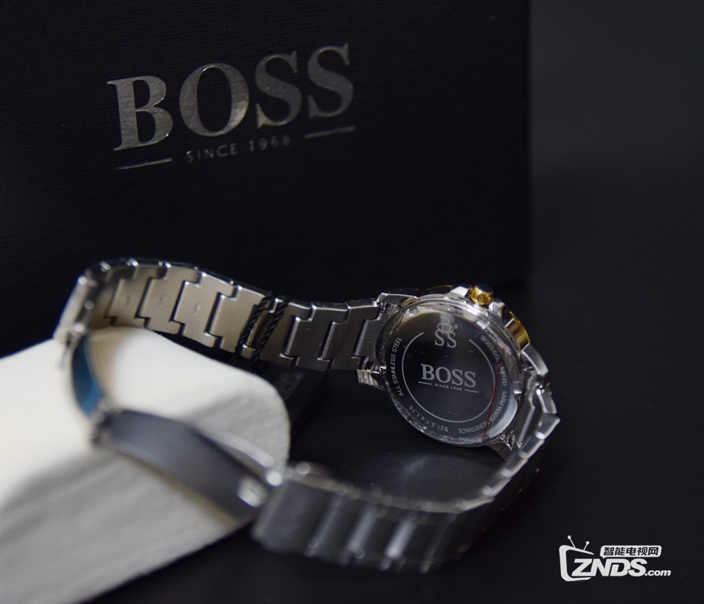 如何漂亮地替你向公主表白，BOSS腕表