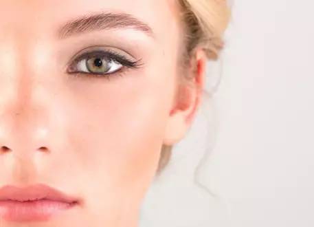 赵丽颖杨幂受追捧,赵丽颖杨幂共用一个化妆师