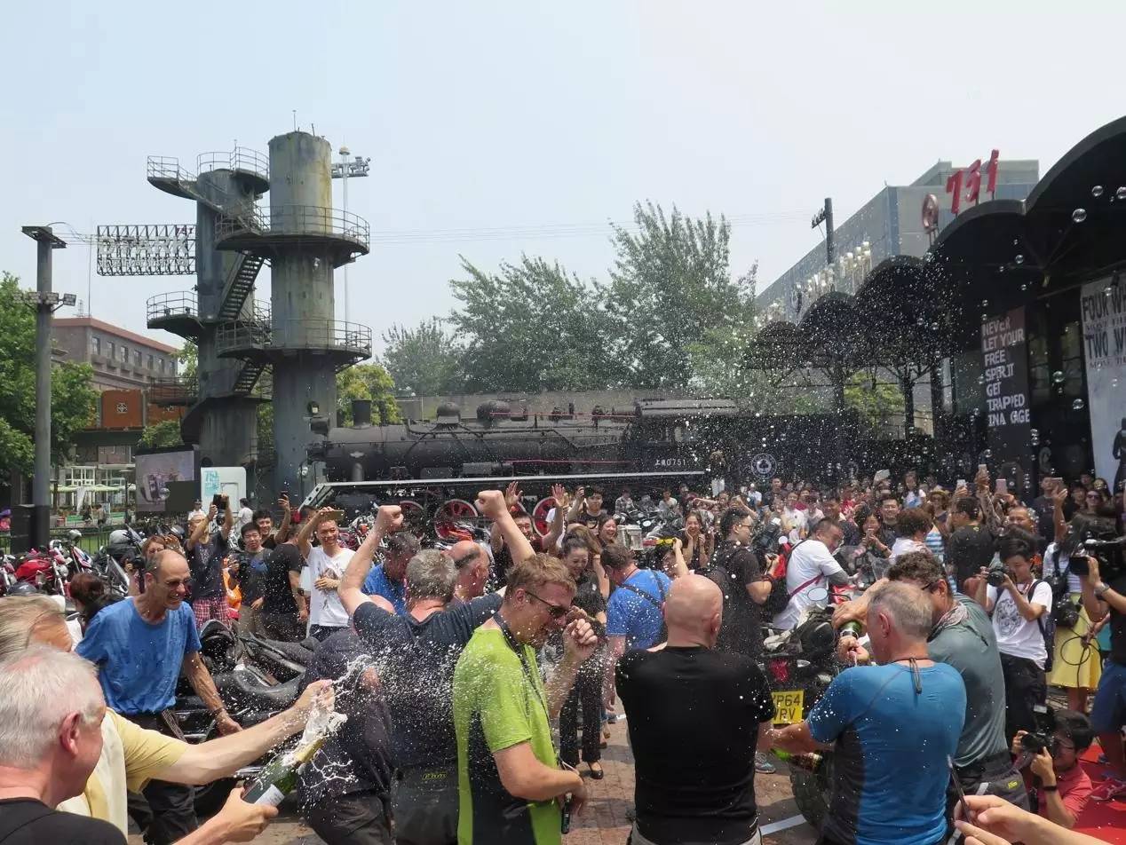 招募进藏自驾游的小伙伴,招募越野爱好者