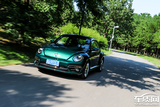2019款甲壳虫敞篷试驾,大众甲壳虫沙丘试驾视频