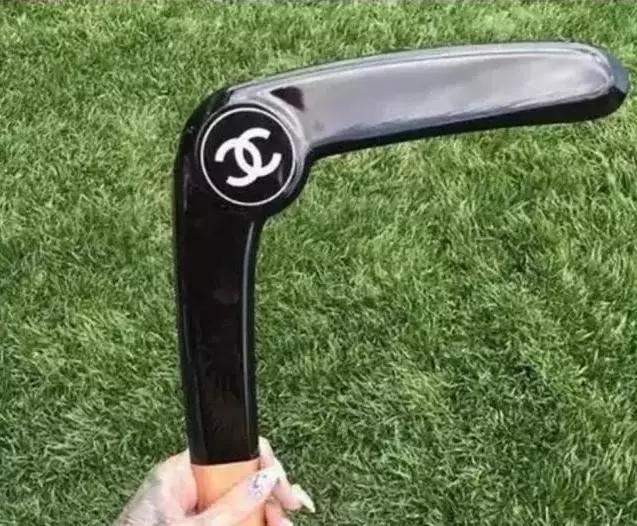 prada做什么的,prada编织回形针