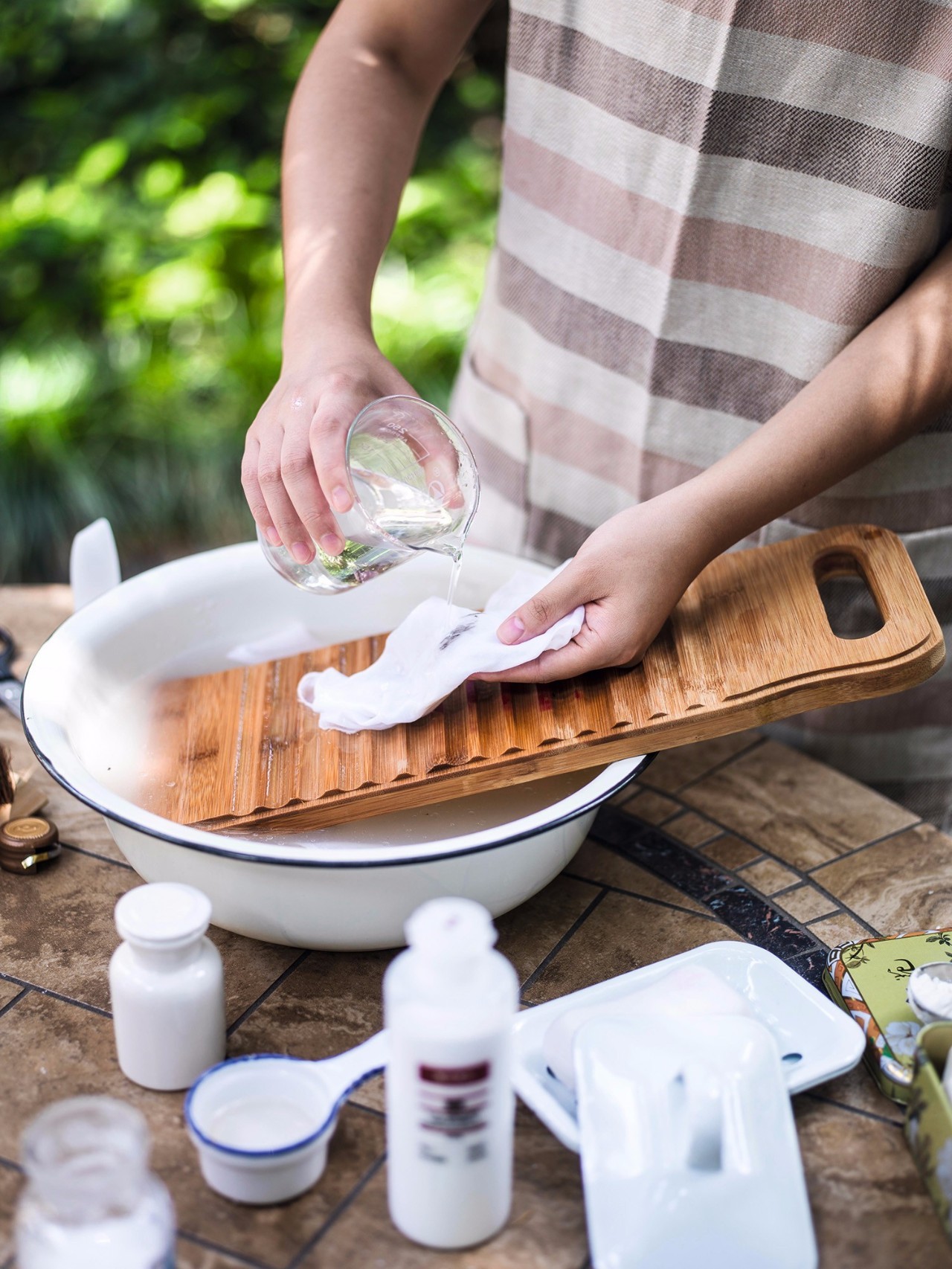 永续护衣：自有米饭柠檬牛奶来对付污渍油渍口红渍