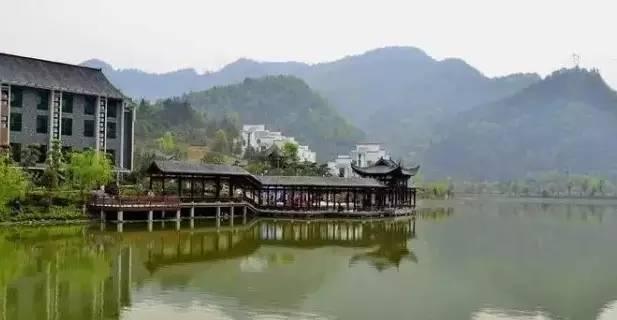 十堰近郊旅游线路推荐,十堰周边市旅游景点推荐一日游