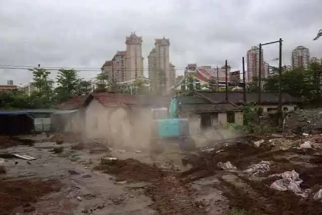 老赖被多人执行连续被拘留,老赖霸床七年被司法拘留