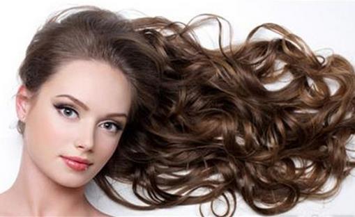 产后头皮痛而且脱发严重,产后额头脱发严重怎么办