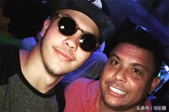 最强足球基因！外星人罗纳尔多之子入选巴西U18不成才才怪！