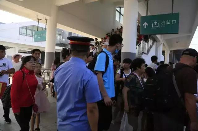 每天4万人乘车，哈尔滨东站你到底想要多火？