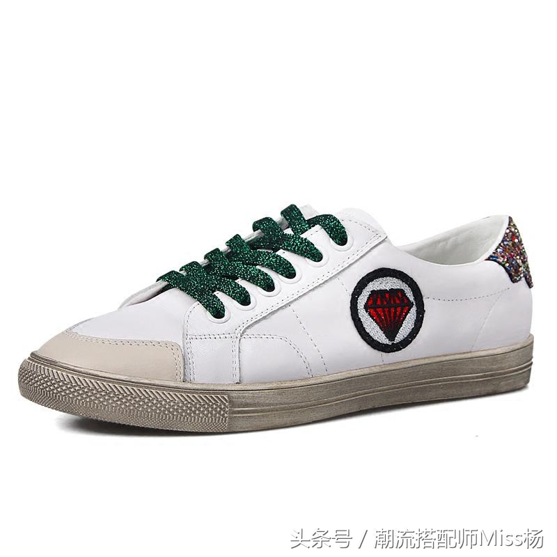 舒适适合长时间行走的小白鞋,头层牛皮小白鞋夏天穿热吗