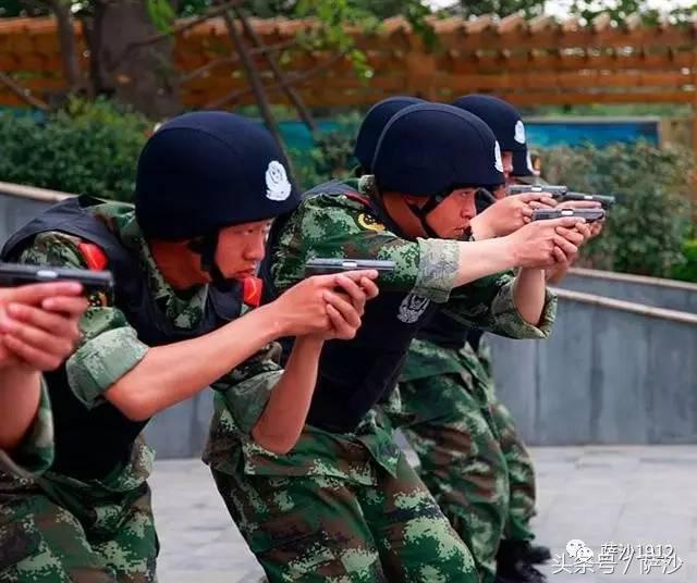 江西悍匪万光旭完整版长篇故事,万光旭江西第一悍匪围捕纪实视频