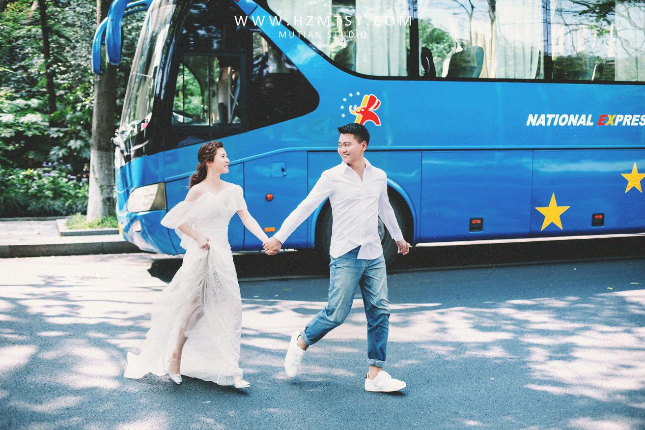 客片故事：没想到真心话大冒险游戏的惩罚，竟然这么快成了真！