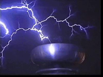 懂了这个科学道理，雷都劈不死你！