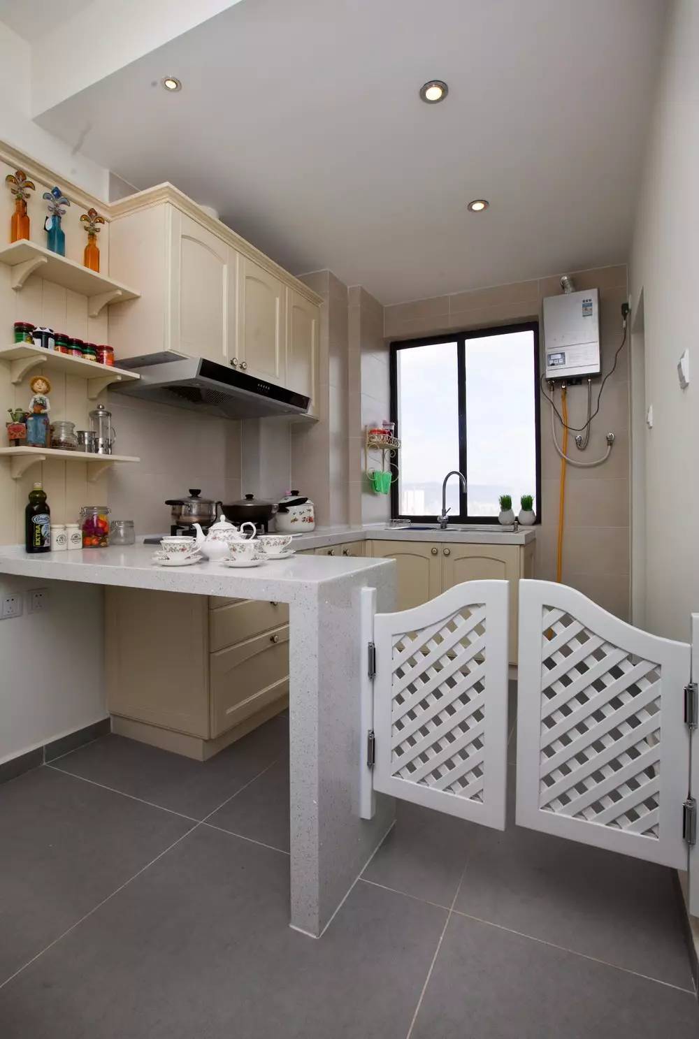 家庭餐厅屏风设计,客餐厅简易屏风