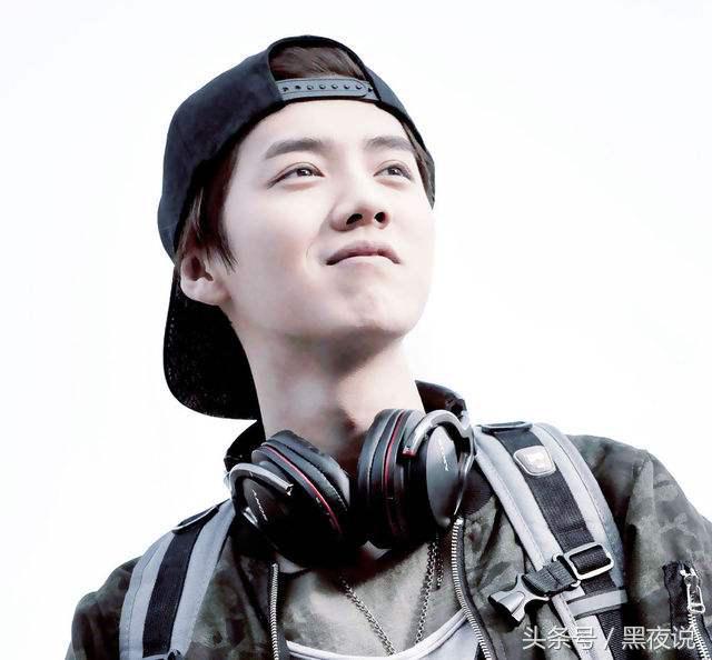 鹿晗父母军人,鹿晗父母身份揭秘