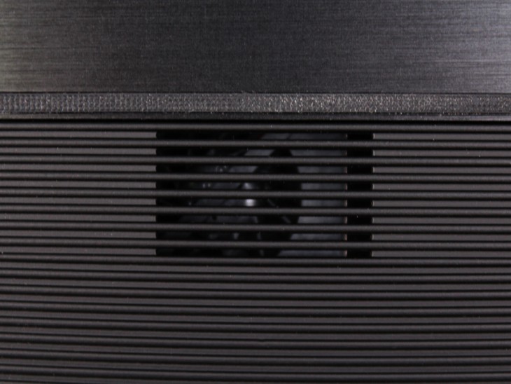 motoz2force游戏体验,motoz2play投影怎么样