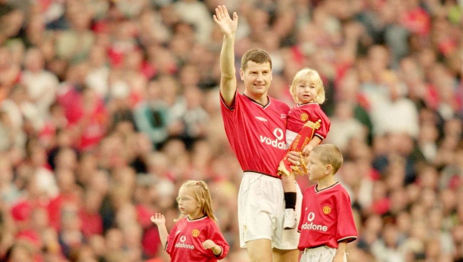 八球惨遭血虐、场上全员斗殴，告别赛能踢成这样也是没sei了！