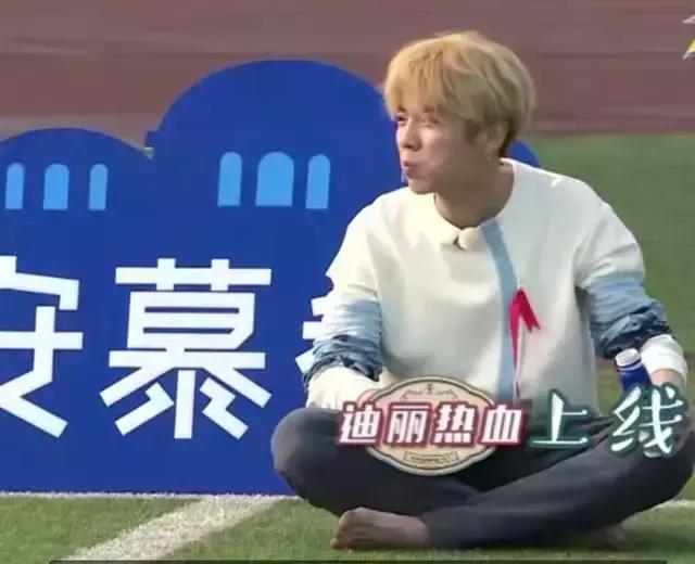 鹿晗迪丽热巴与鹿晗乔欣对比,鹿晗乔欣和鹿晗热巴