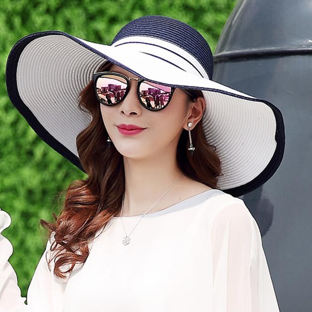 蓝色草帽海边度假,玩转海边度假风