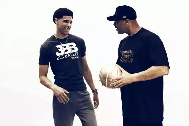 全世界都在嘲笑「球爹一家」，但你们都错了！